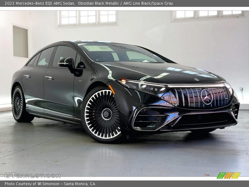 Front 3/4 View of 2023 EQS AMG Sedan