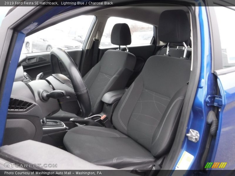 Lightning Blue / Charcoal Black 2019 Ford Fiesta SE Hatchback