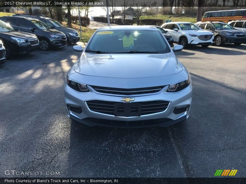 Silver Ice Metallic / Jet Black 2017 Chevrolet Malibu LT