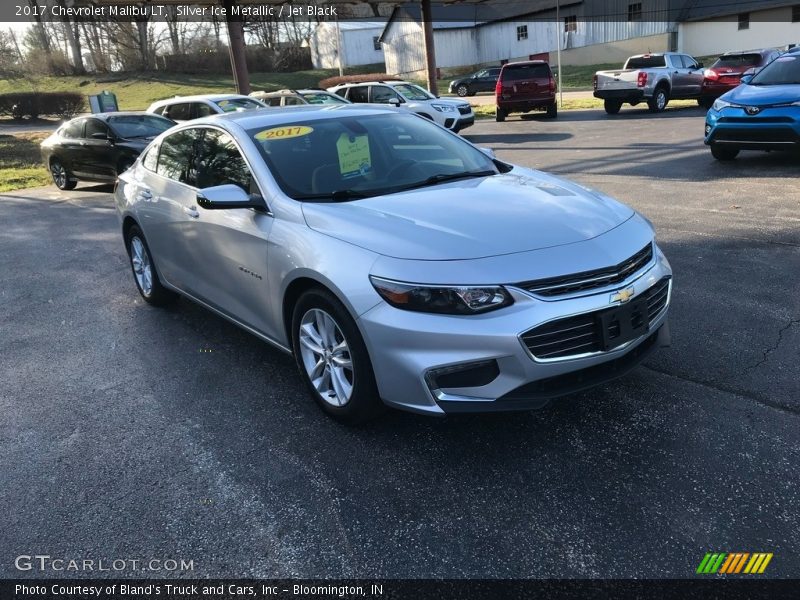 Silver Ice Metallic / Jet Black 2017 Chevrolet Malibu LT