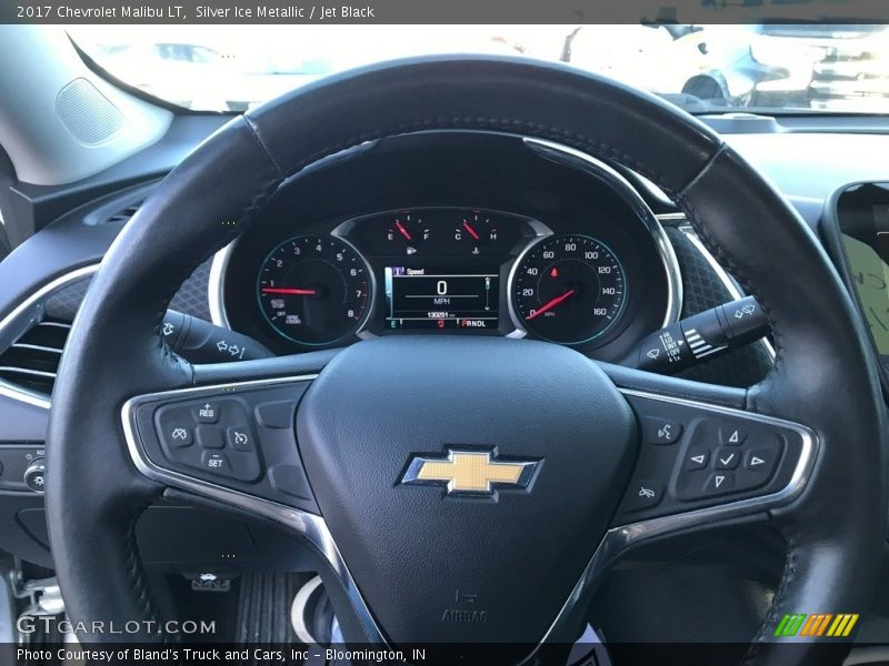 Silver Ice Metallic / Jet Black 2017 Chevrolet Malibu LT