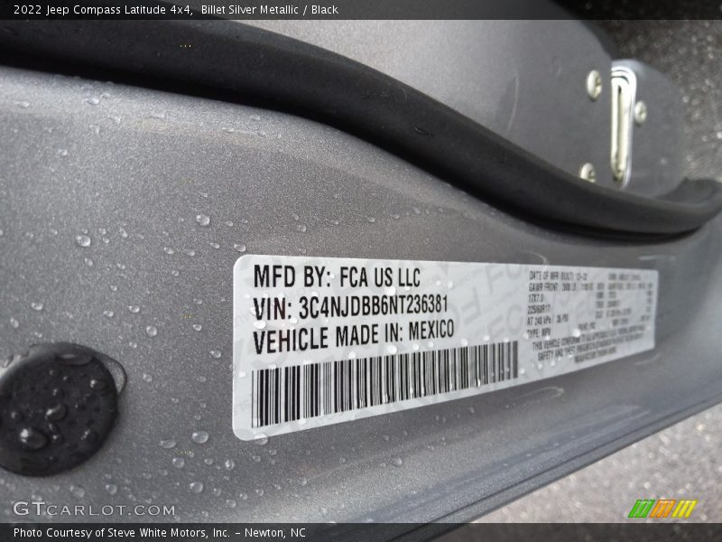 Billet Silver Metallic / Black 2022 Jeep Compass Latitude 4x4