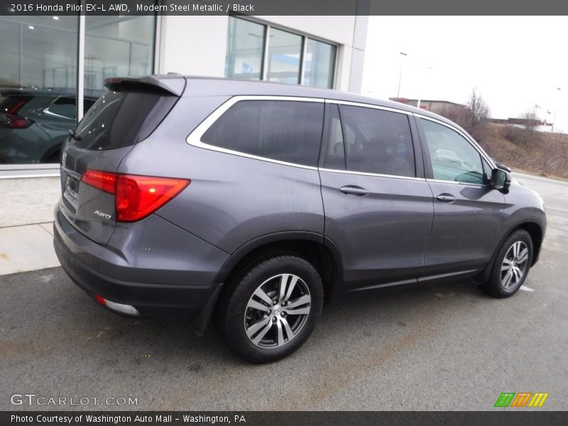 Modern Steel Metallic / Black 2016 Honda Pilot EX-L AWD
