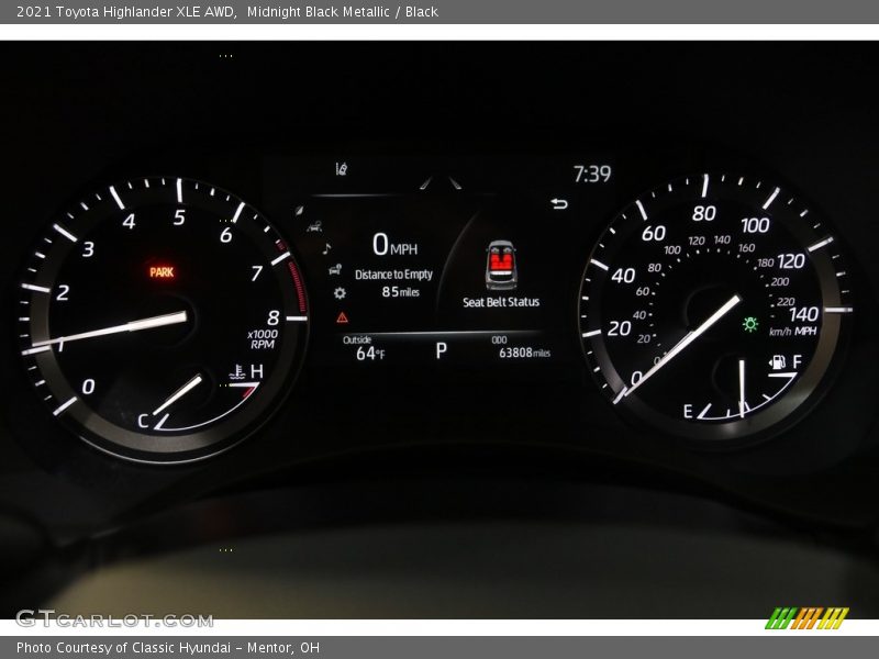 Midnight Black Metallic / Black 2021 Toyota Highlander XLE AWD