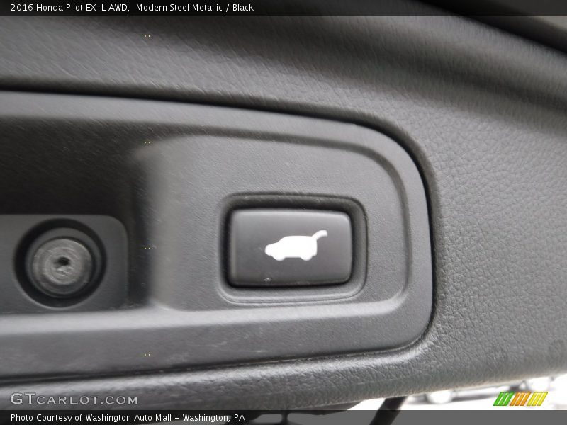 Modern Steel Metallic / Black 2016 Honda Pilot EX-L AWD