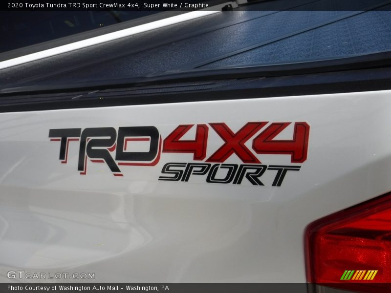 Super White / Graphite 2020 Toyota Tundra TRD Sport CrewMax 4x4