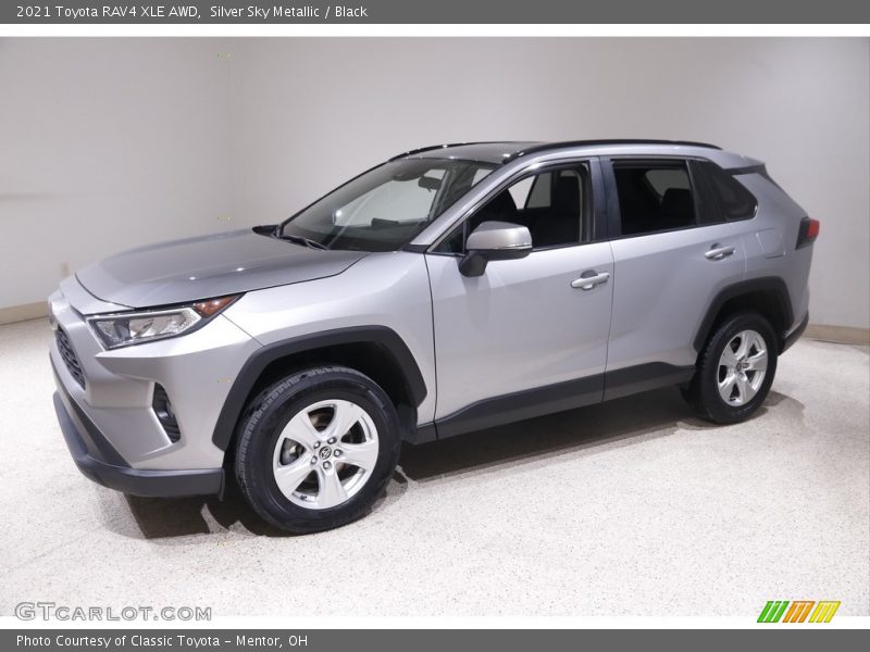 Silver Sky Metallic / Black 2021 Toyota RAV4 XLE AWD