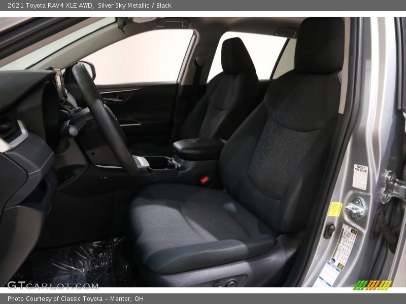 Silver Sky Metallic / Black 2021 Toyota RAV4 XLE AWD