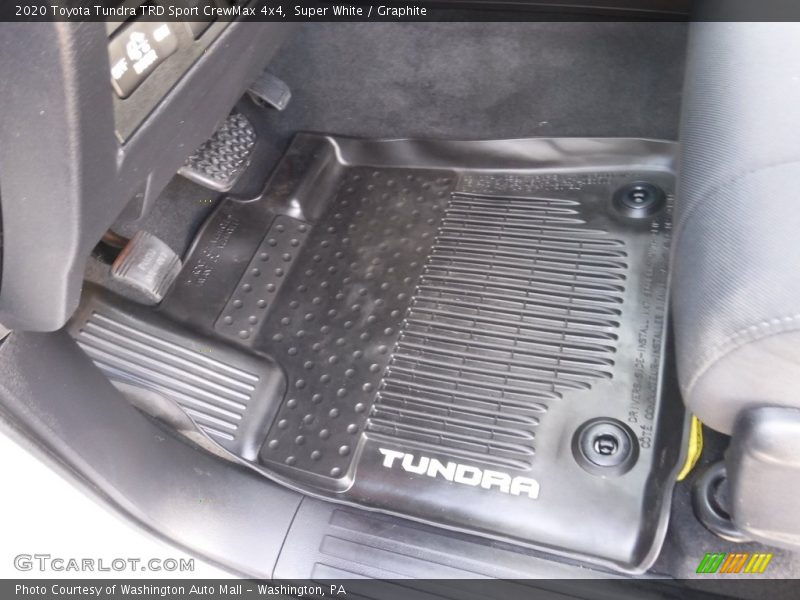 Super White / Graphite 2020 Toyota Tundra TRD Sport CrewMax 4x4