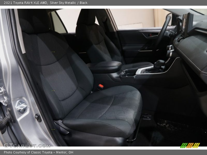 Silver Sky Metallic / Black 2021 Toyota RAV4 XLE AWD