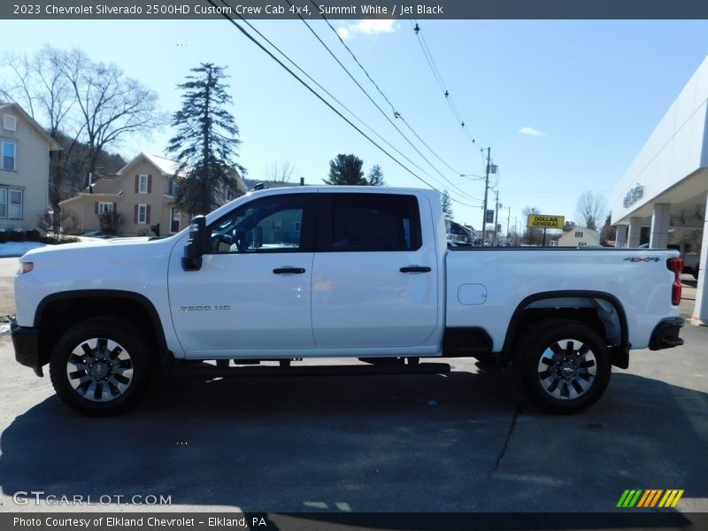 Summit White / Jet Black 2023 Chevrolet Silverado 2500HD Custom Crew Cab 4x4