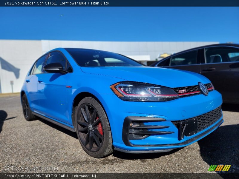 Front 3/4 View of 2021 Golf GTI SE