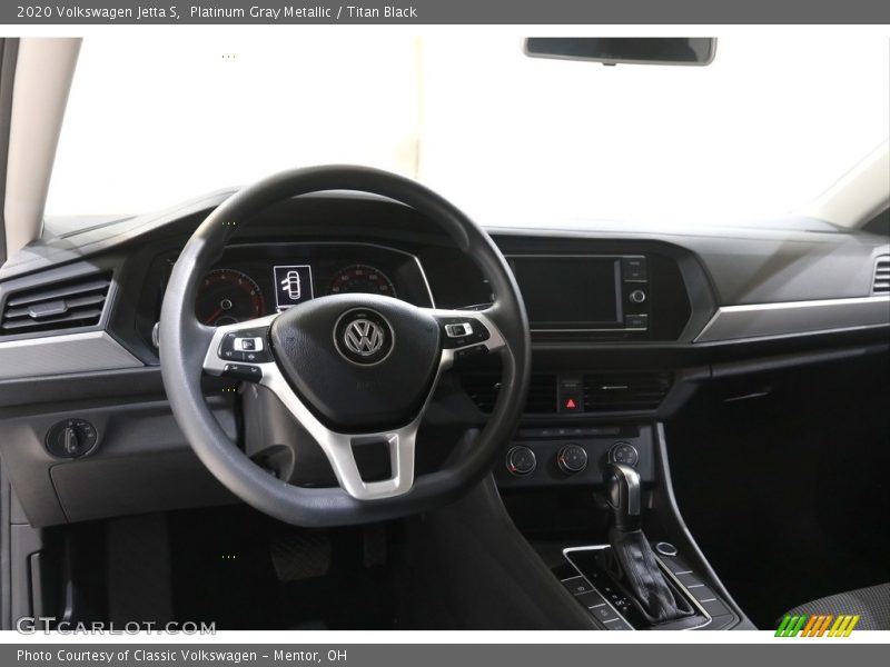 Platinum Gray Metallic / Titan Black 2020 Volkswagen Jetta S