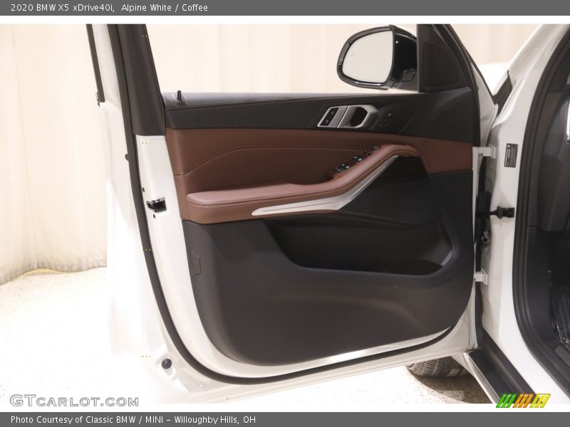 Alpine White / Coffee 2020 BMW X5 xDrive40i