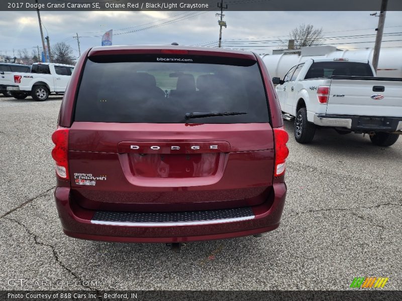 Octane Red / Black/Light Graystone 2017 Dodge Grand Caravan SE