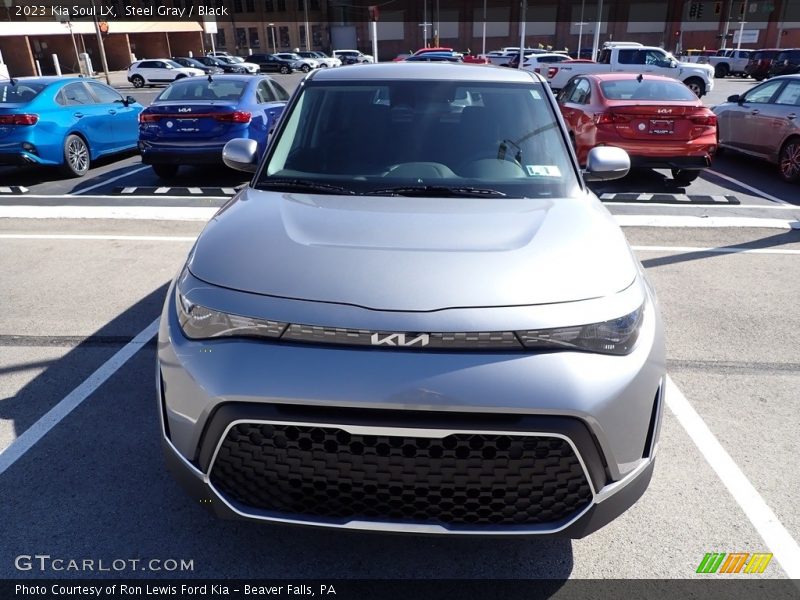 Steel Gray / Black 2023 Kia Soul LX