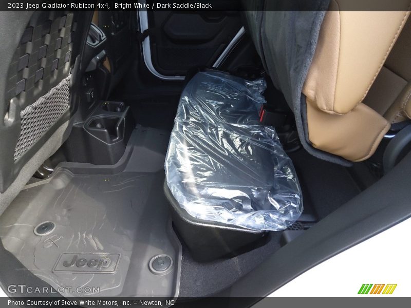Bright White / Dark Saddle/Black 2023 Jeep Gladiator Rubicon 4x4