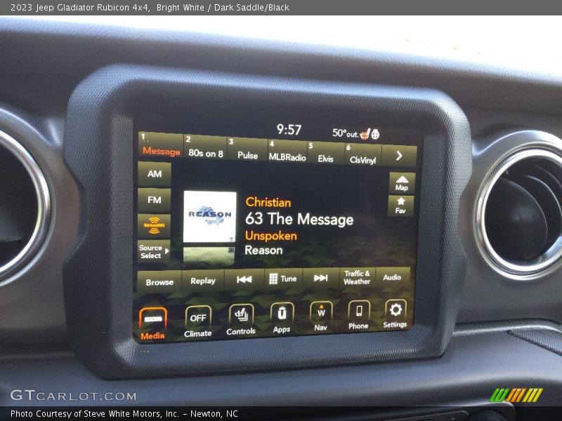 Bright White / Dark Saddle/Black 2023 Jeep Gladiator Rubicon 4x4