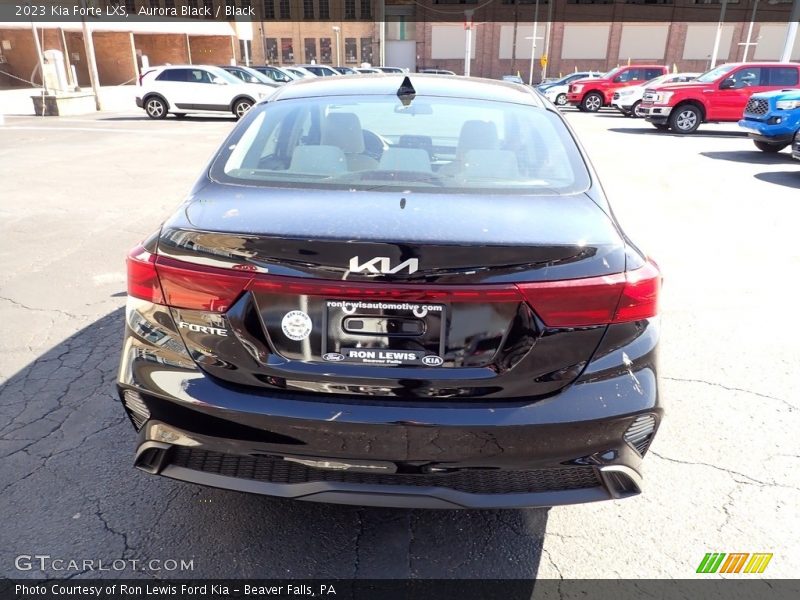 Aurora Black / Black 2023 Kia Forte LXS