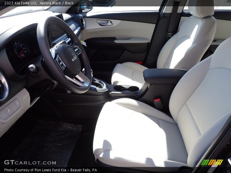 Aurora Black / Black 2023 Kia Forte LXS