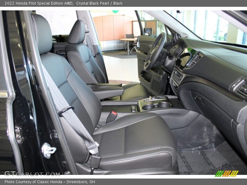 Crystal Black Pearl / Black 2022 Honda Pilot Special Edition AWD