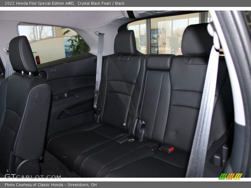 Crystal Black Pearl / Black 2022 Honda Pilot Special Edition AWD