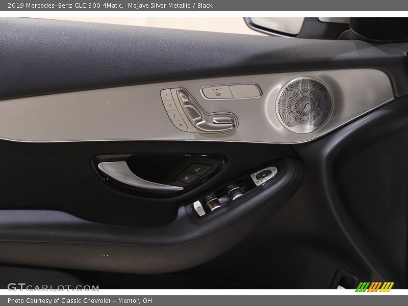 Mojave Silver Metallic / Black 2019 Mercedes-Benz GLC 300 4Matic
