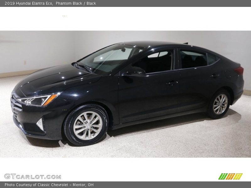 Front 3/4 View of 2019 Elantra Eco