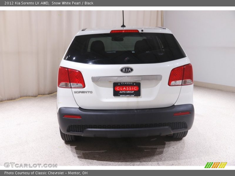 Snow White Pearl / Black 2012 Kia Sorento LX AWD