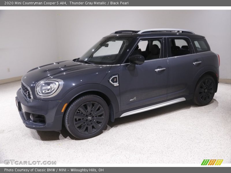 Thunder Gray Metallic / Black Pearl 2020 Mini Countryman Cooper S All4