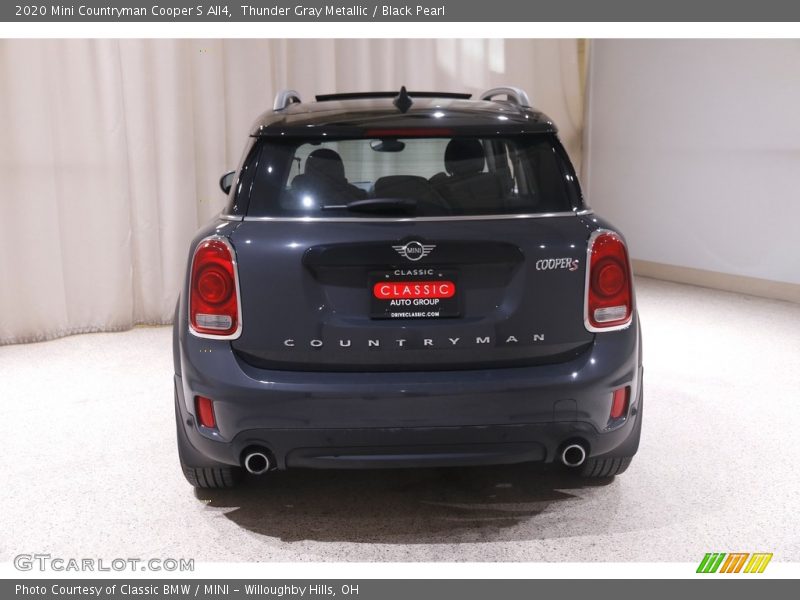 Thunder Gray Metallic / Black Pearl 2020 Mini Countryman Cooper S All4