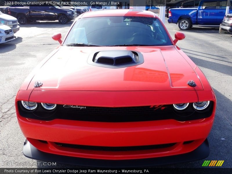 Go Mango / Black 2021 Dodge Challenger R/T Scat Pack Widebody