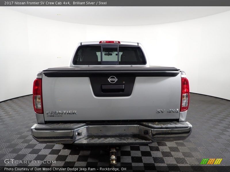 Brilliant Silver / Steel 2017 Nissan Frontier SV Crew Cab 4x4