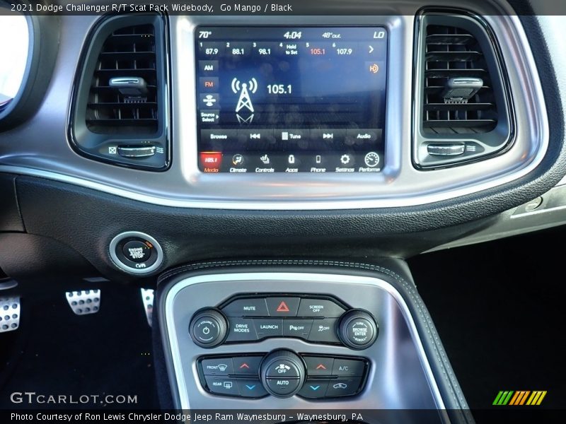 Controls of 2021 Challenger R/T Scat Pack Widebody