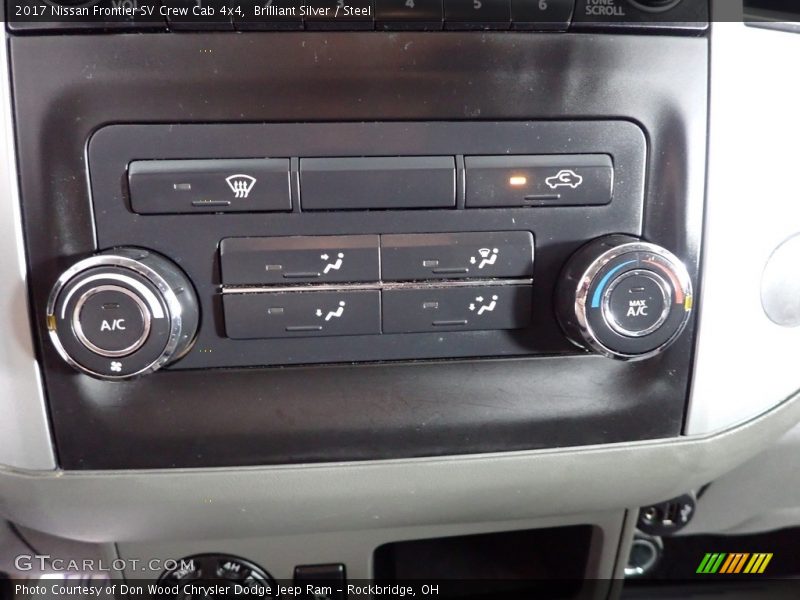 Brilliant Silver / Steel 2017 Nissan Frontier SV Crew Cab 4x4