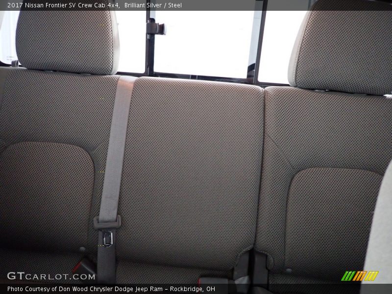 Brilliant Silver / Steel 2017 Nissan Frontier SV Crew Cab 4x4