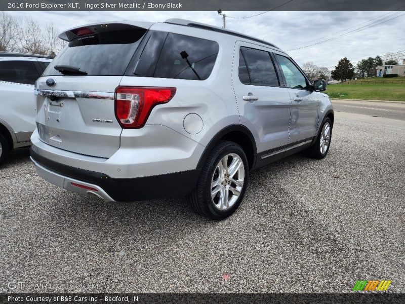 Ingot Silver Metallic / Ebony Black 2016 Ford Explorer XLT