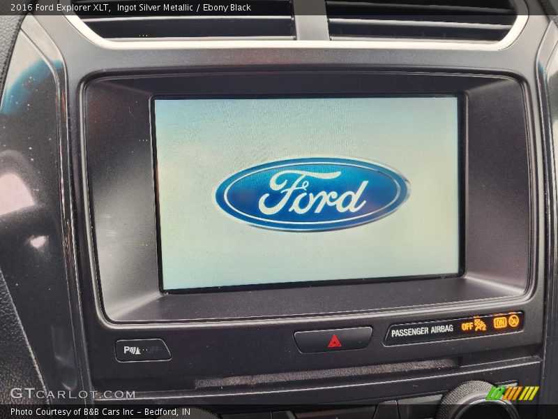 Ingot Silver Metallic / Ebony Black 2016 Ford Explorer XLT