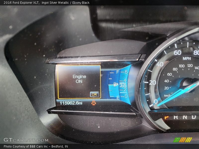 Ingot Silver Metallic / Ebony Black 2016 Ford Explorer XLT