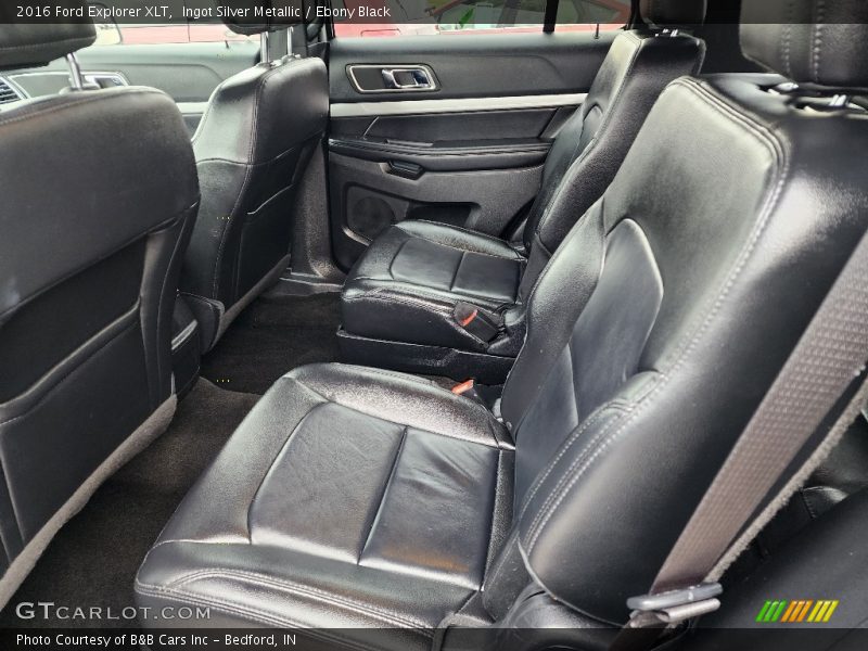 Ingot Silver Metallic / Ebony Black 2016 Ford Explorer XLT