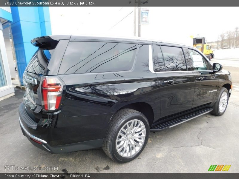 Black / Jet Black 2023 Chevrolet Suburban LS 4WD