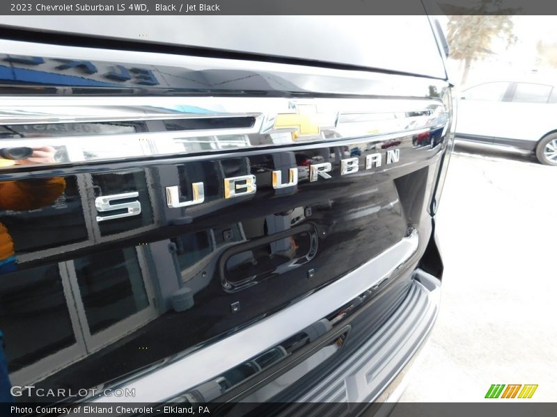 Black / Jet Black 2023 Chevrolet Suburban LS 4WD