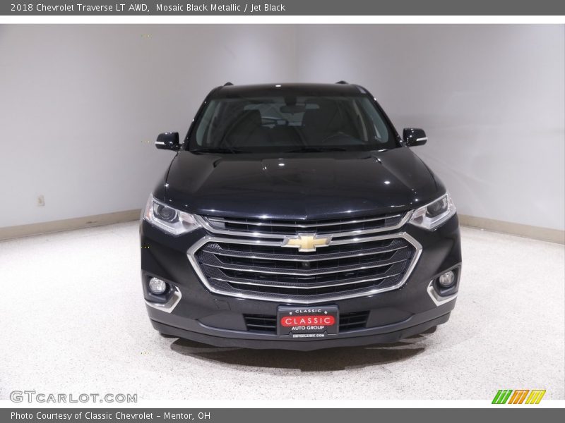 Mosaic Black Metallic / Jet Black 2018 Chevrolet Traverse LT AWD