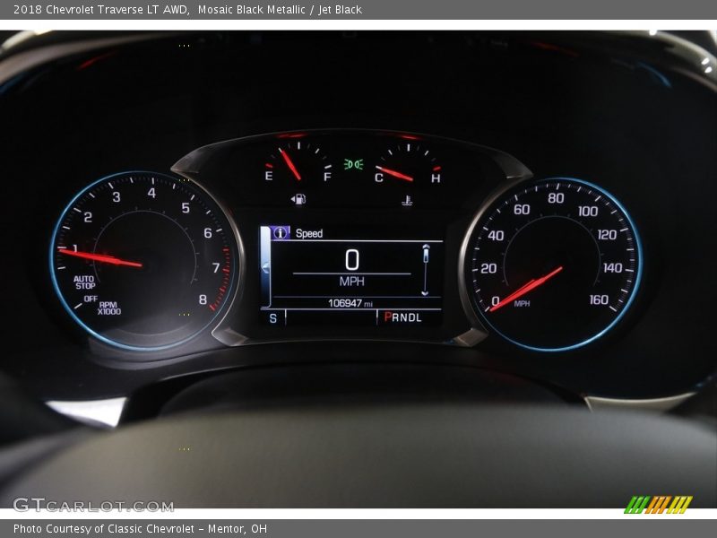 Mosaic Black Metallic / Jet Black 2018 Chevrolet Traverse LT AWD