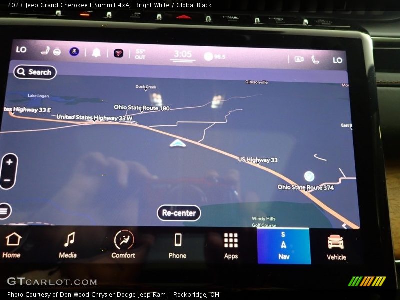 Bright White / Global Black 2023 Jeep Grand Cherokee L Summit 4x4