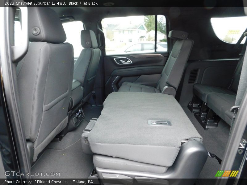Black / Jet Black 2023 Chevrolet Suburban LS 4WD