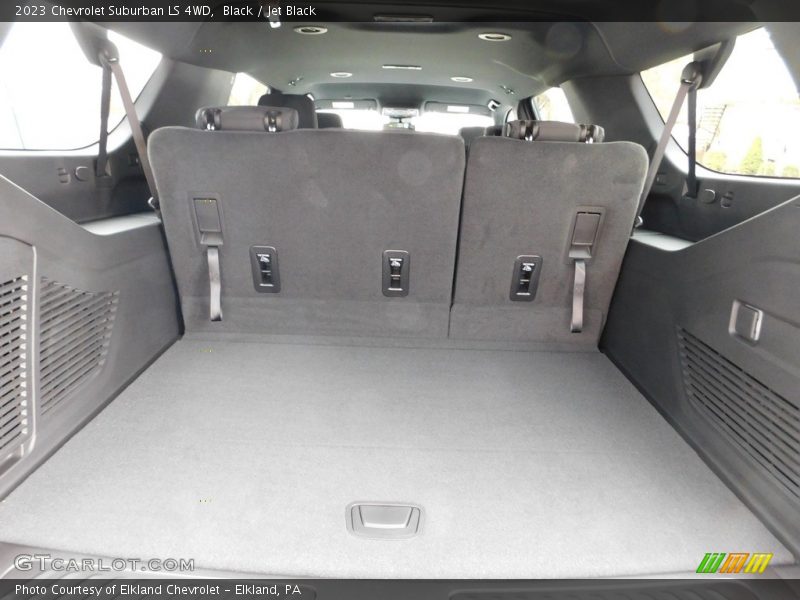 Black / Jet Black 2023 Chevrolet Suburban LS 4WD