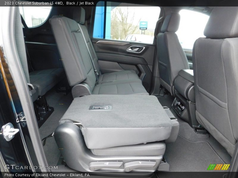 Black / Jet Black 2023 Chevrolet Suburban LS 4WD