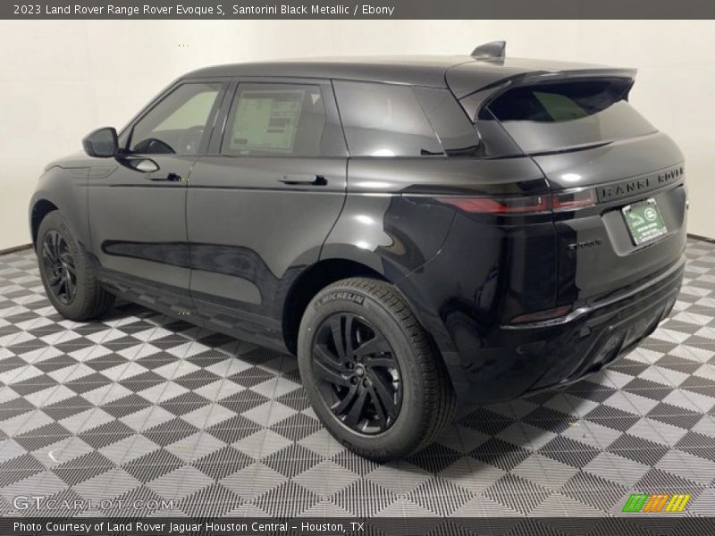 Santorini Black Metallic / Ebony 2023 Land Rover Range Rover Evoque S