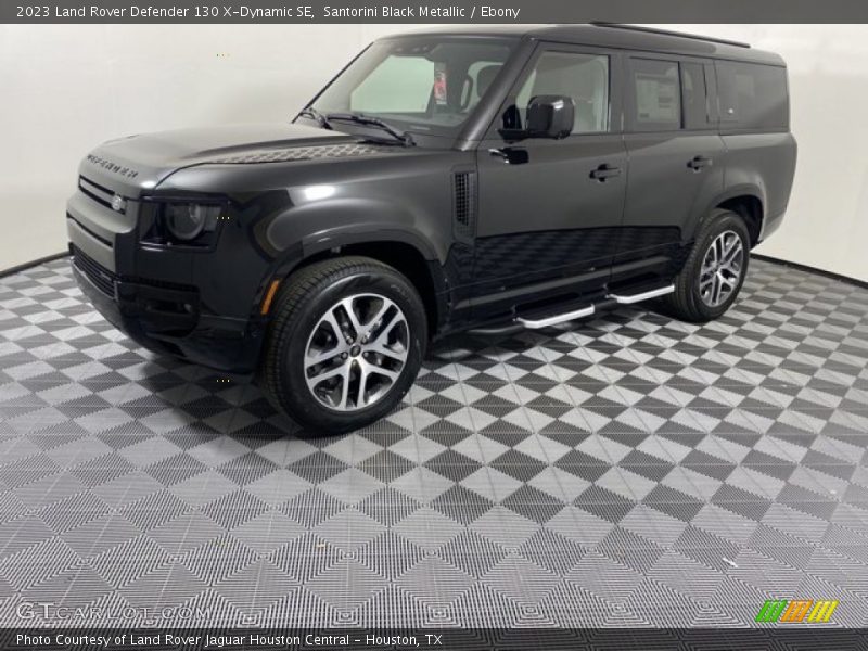  2023 Defender 130 X-Dynamic SE Santorini Black Metallic